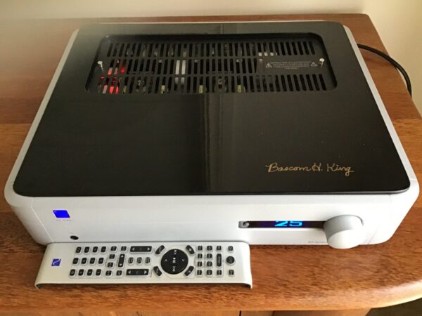 PS Audio BHK Signature Series Pre Amp (Used) BLACK OR SILVER $4,799 ea - Image 6